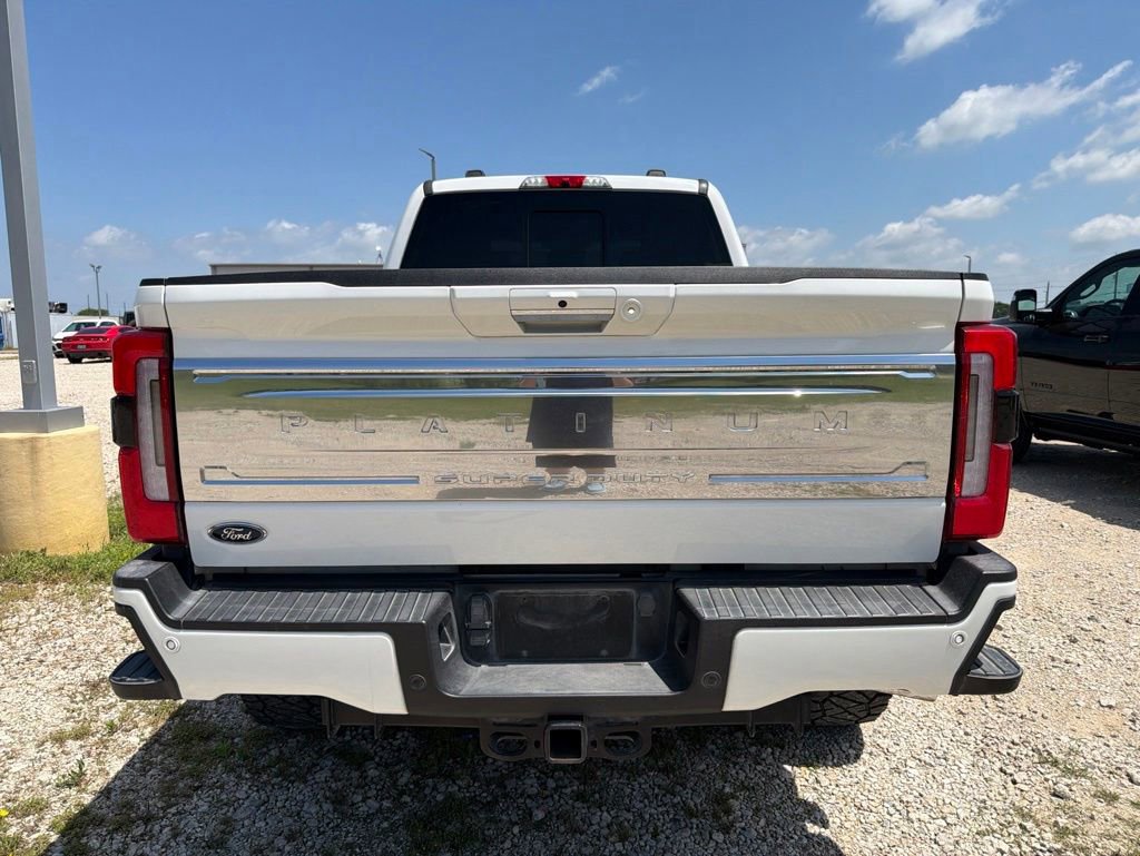 Used 2023 Ford F250 Platinum AWD/4WD image 11