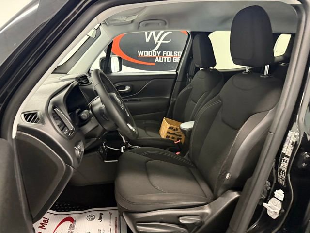 Used 2023 Jeep Renegade Altitude image 11