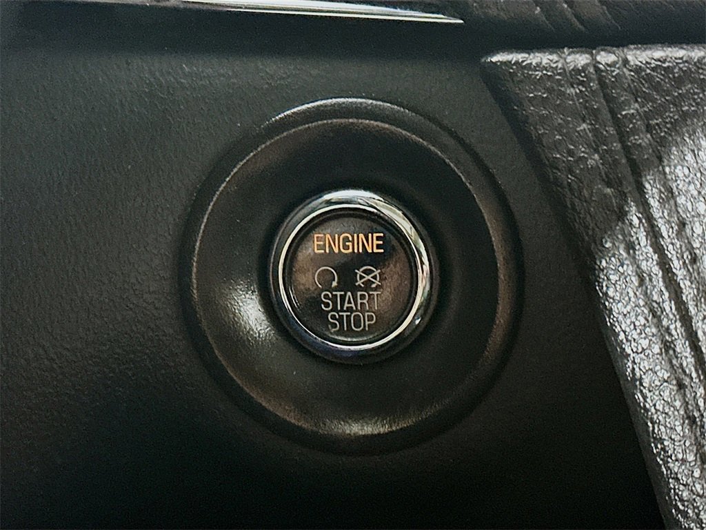 Used 2015 Lincoln MKT AWD w/ Equipment Group 201A image 28