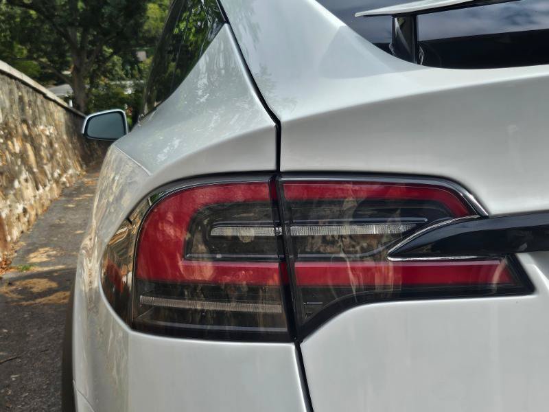 Used 2023 Tesla Model X AWD/4WD image 29