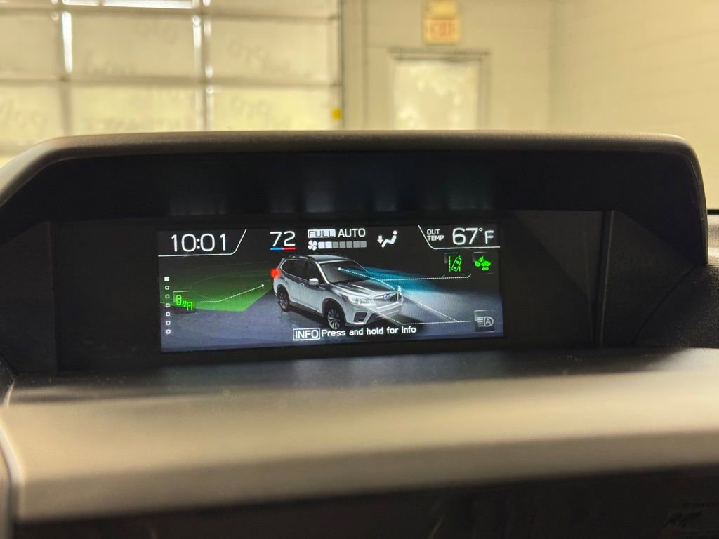 Used 2023 Subaru Forester Premium image 39