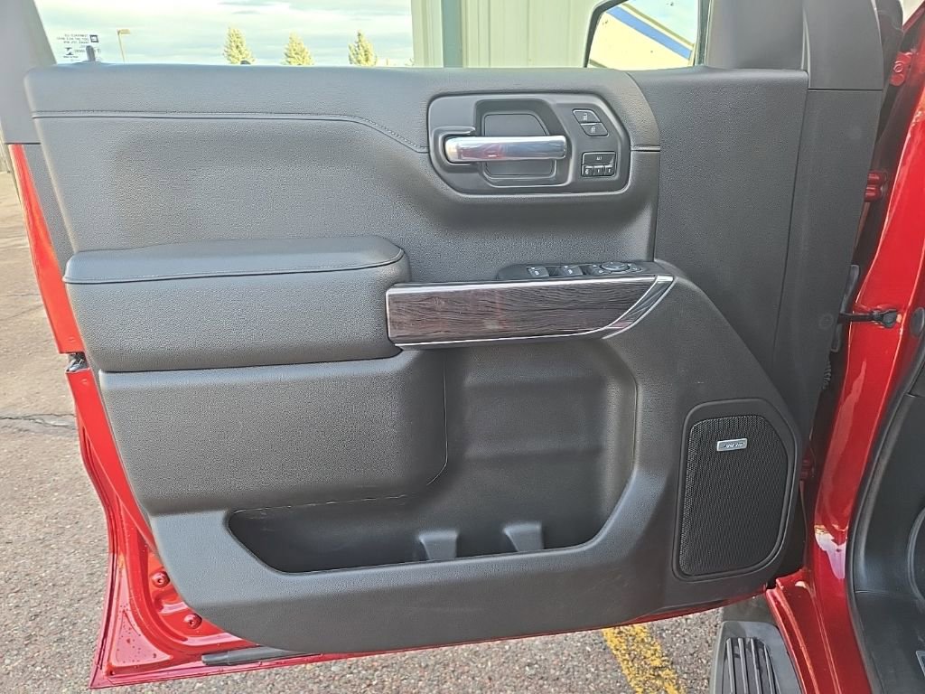 Used 2022 Chevrolet Silverado 1500 LTZ w/ LTZ Convenience Package II image 12