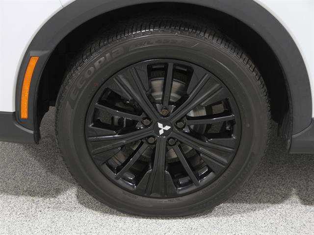 Used 2022 Mitsubishi Eclipse Cross LE image 23