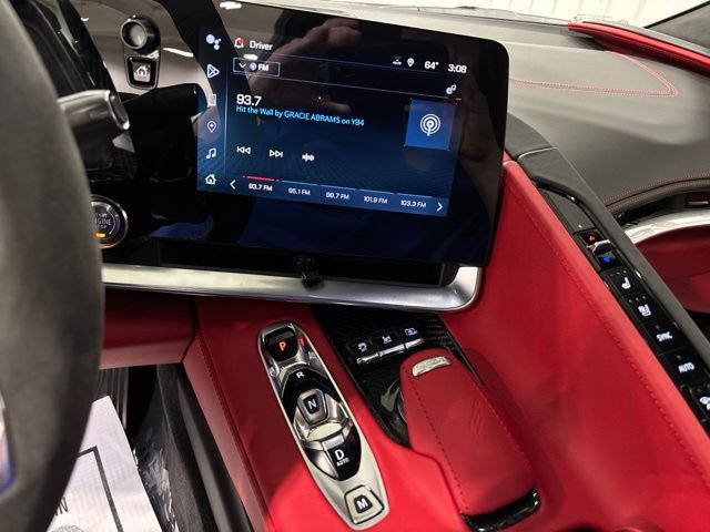 Used 2024 Chevrolet Corvette Stingray Premium Conv w/ Z51 Performance Package RWD image 28