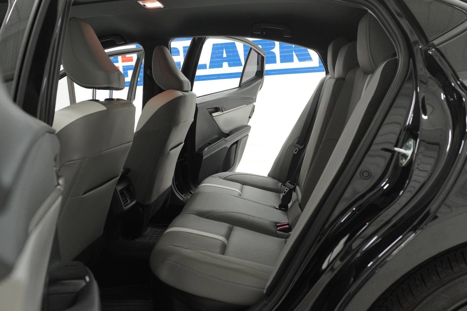 Used 2025 Toyota Camry SE FWD image 29