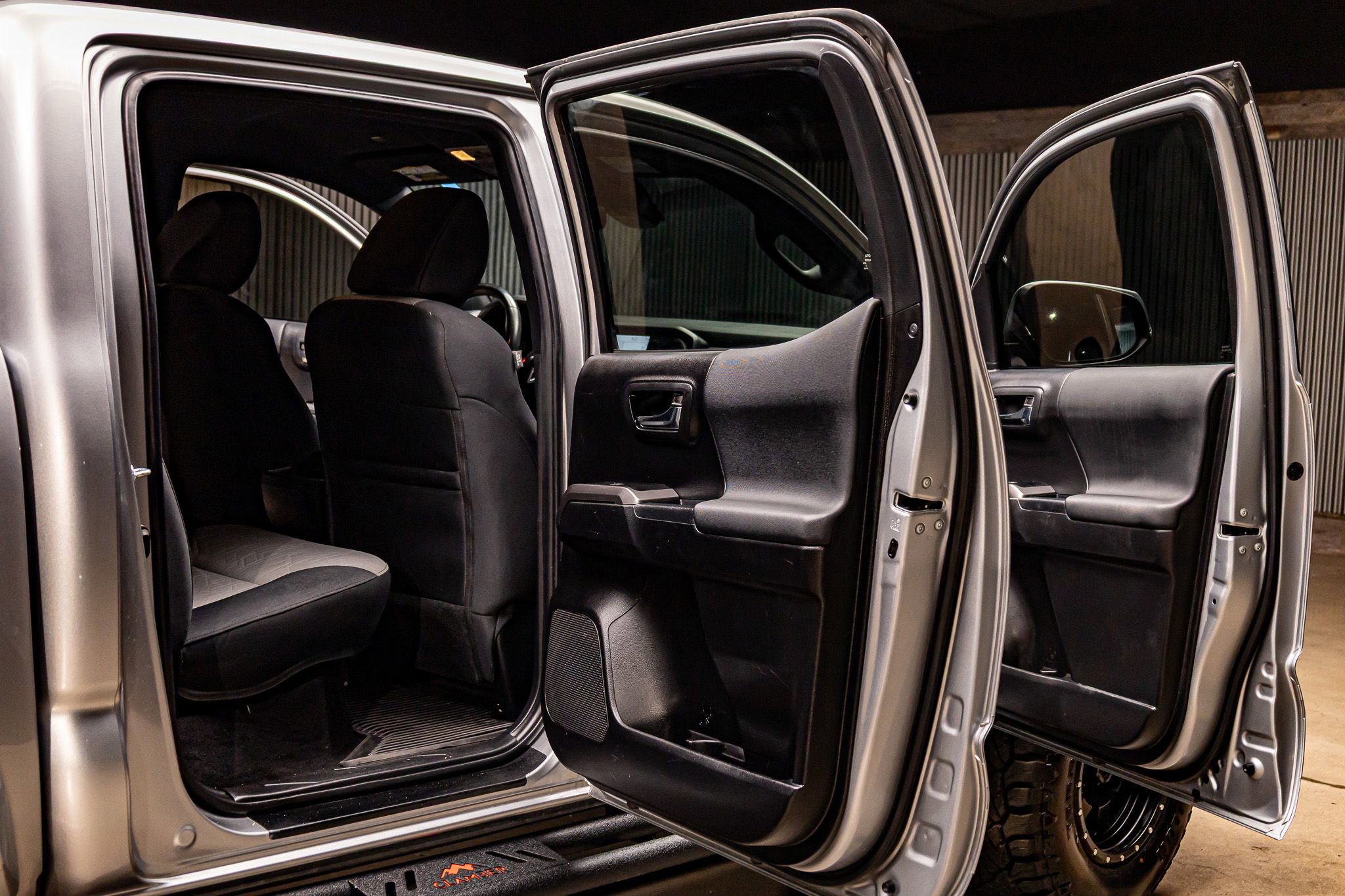 Used 2023 Toyota Tacoma TRD Sport image 25