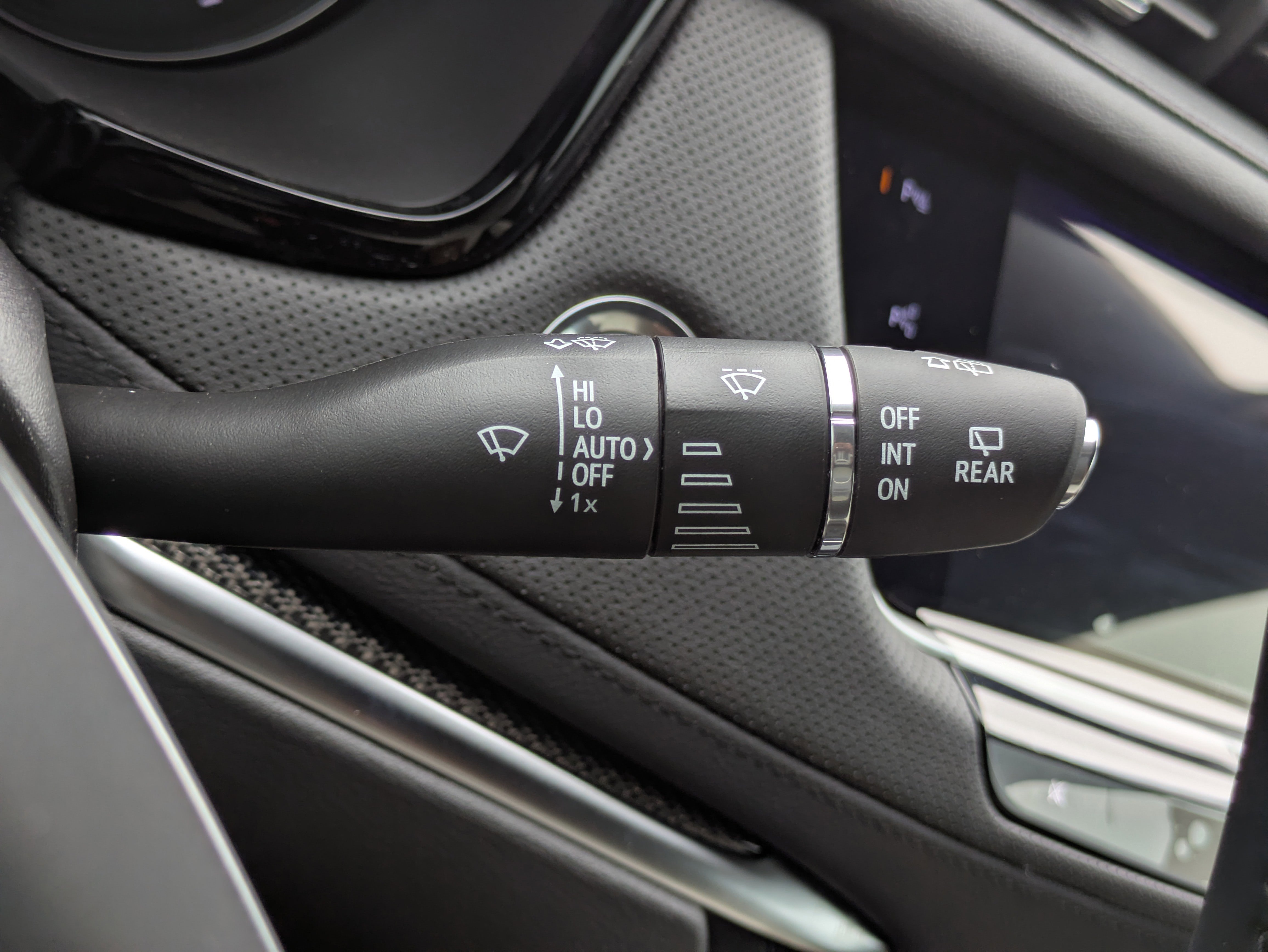 New 2026 Cadillac XT5 Sportv AWD/4WD image 21