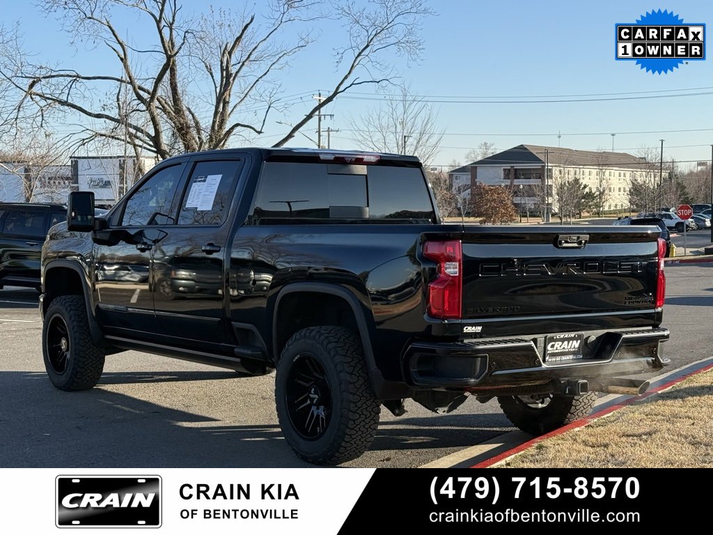 Used 2024 Chevrolet Silverado 2500 High Country w/ Midnight Edition image 5
