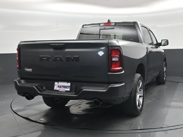 New 2027 RAM 1500 Express RWD image 2