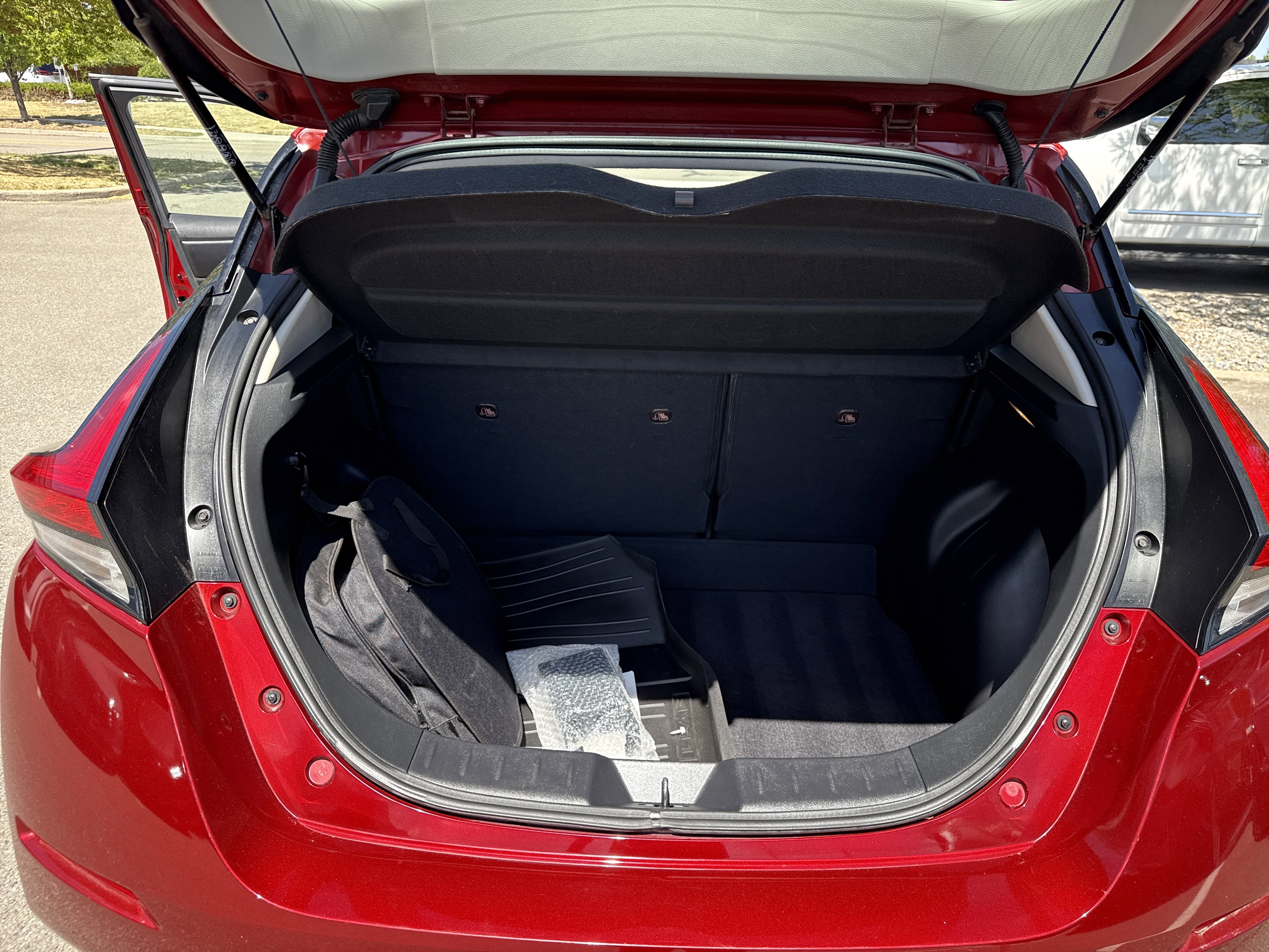 Certified 2024 Nissan Leaf SV Plus image 16