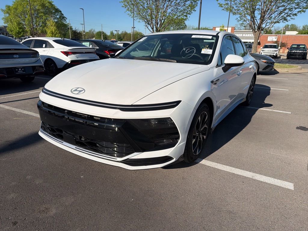 Certified 2025 Hyundai Sonata SEL image 1