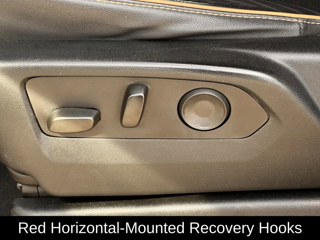 Used 2023 GMC Yukon XL AT4 w/ AT4 Premium Package image 31