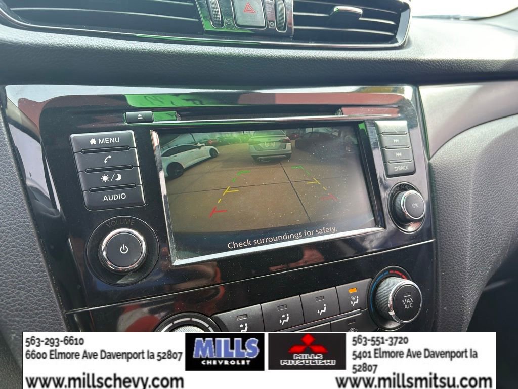 Used 2021 Nissan Rogue Sport S image 16