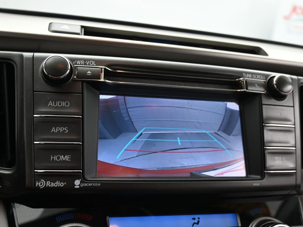 Used 2015 Toyota RAV4 Limited FWD image 18