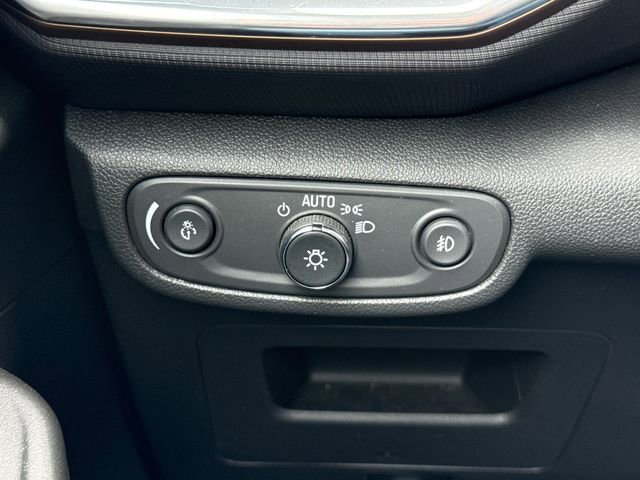 Used 2023 Chevrolet TrailBlazer ACTIV w/ Convenience Package FWD image 33