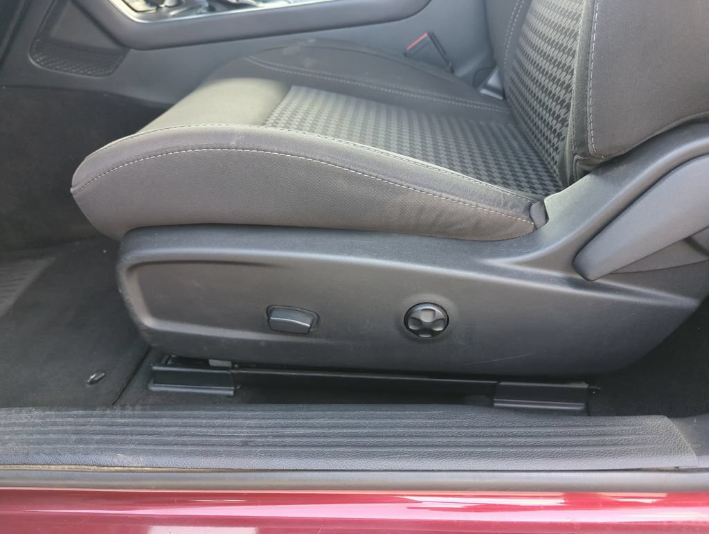 Used 2019 Dodge Challenger SXT w/ Blacktop Package RWD image 12