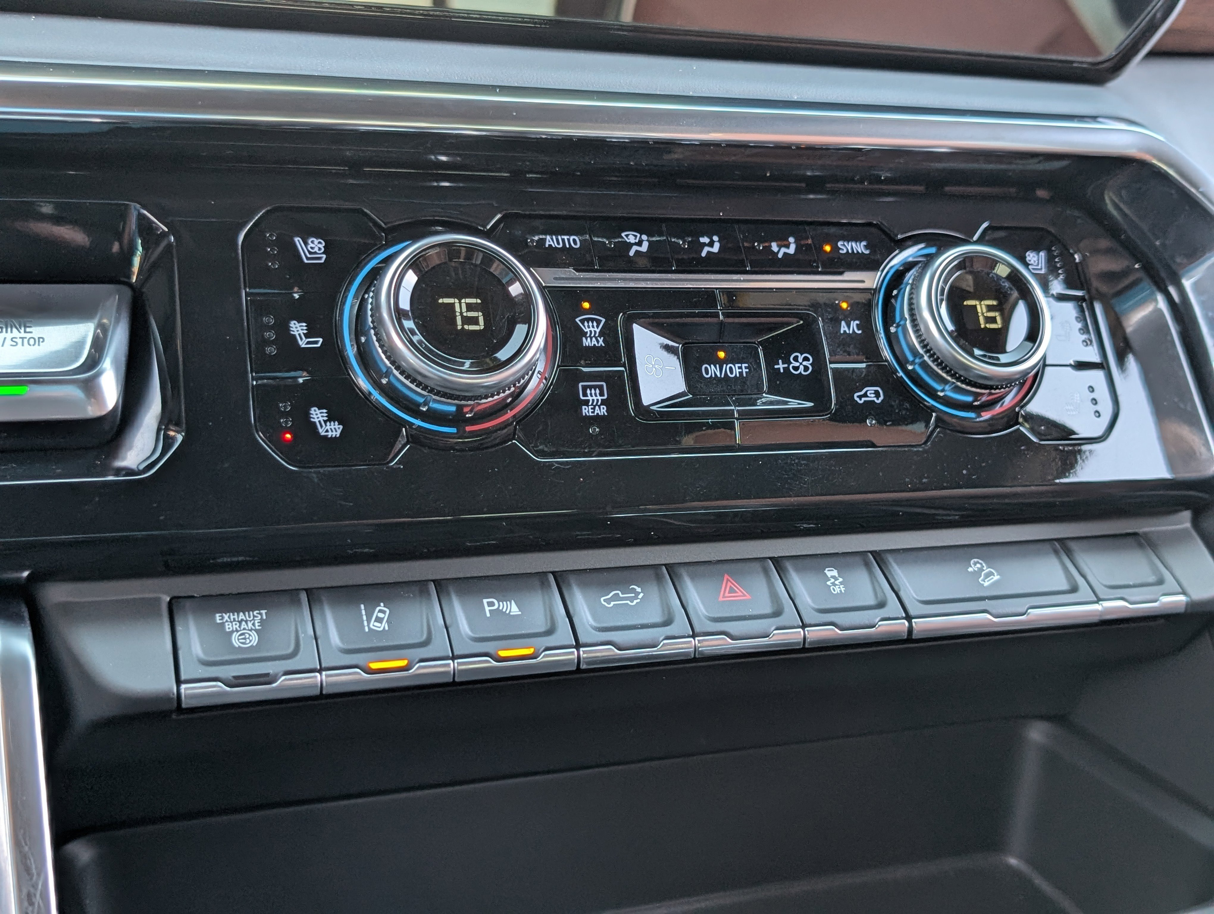 Used 2024 GMC Sierra 2500 Denali Ultimate w/ Max Trailering Package image 36