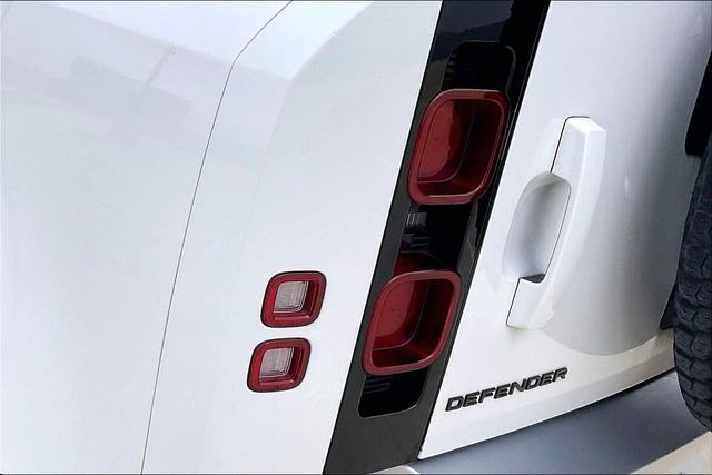 Certified 2023 Land Rover Defender 90 S image 35