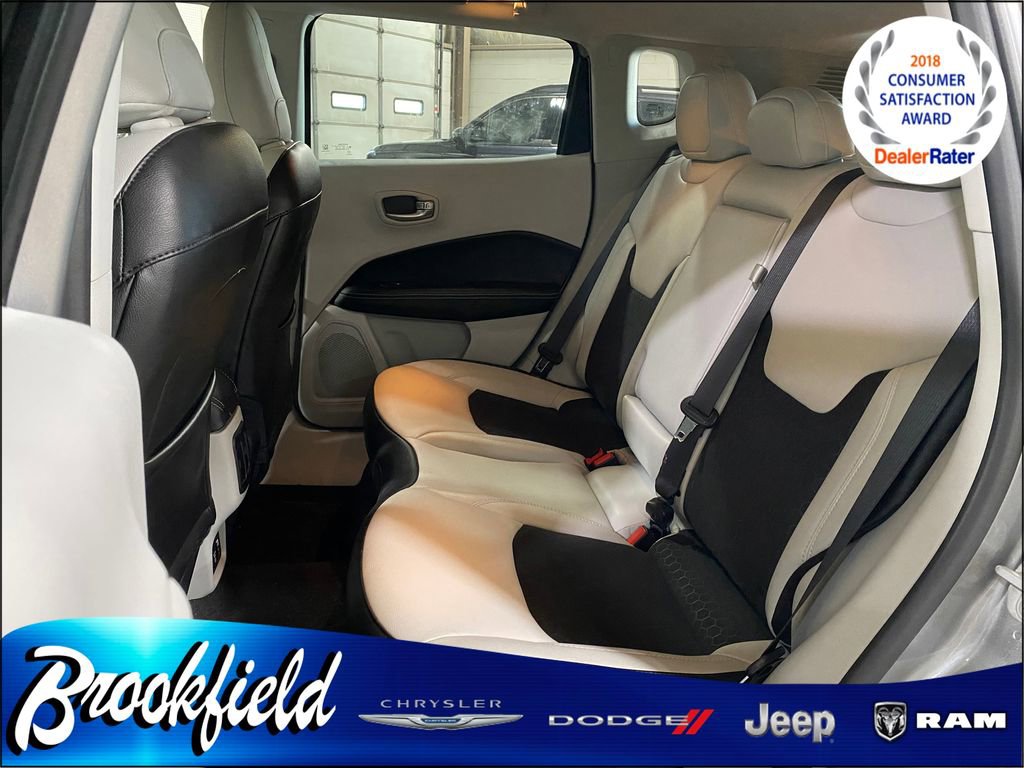 Used 2020 Jeep Compass Latitude w/ Popular Equipment Group AWD/4WD image 18