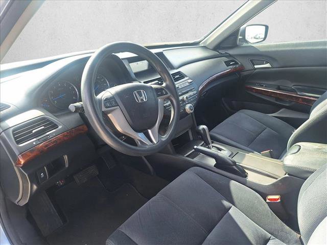 Used 2010 Honda Crosstour EX image 7