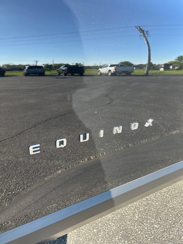 Used 2025 Chevrolet Equinox LT w/ Convenience Package II FWD image 24