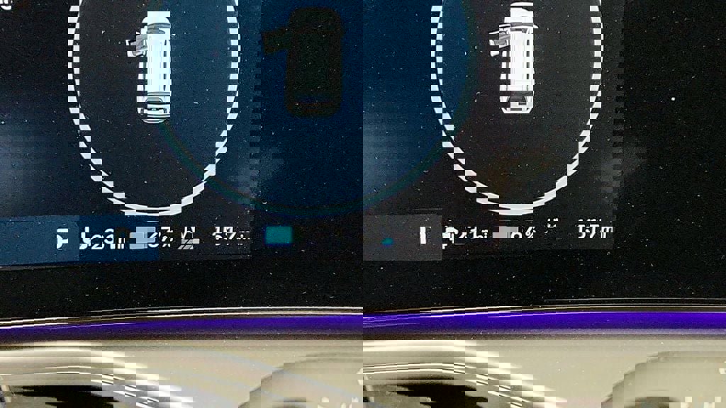 Used 2026 Hyundai Ioniq 9 Limited image 16