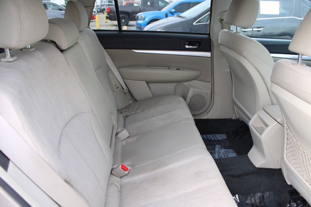Used 2014 Subaru Outback 2.5i Premium image 21