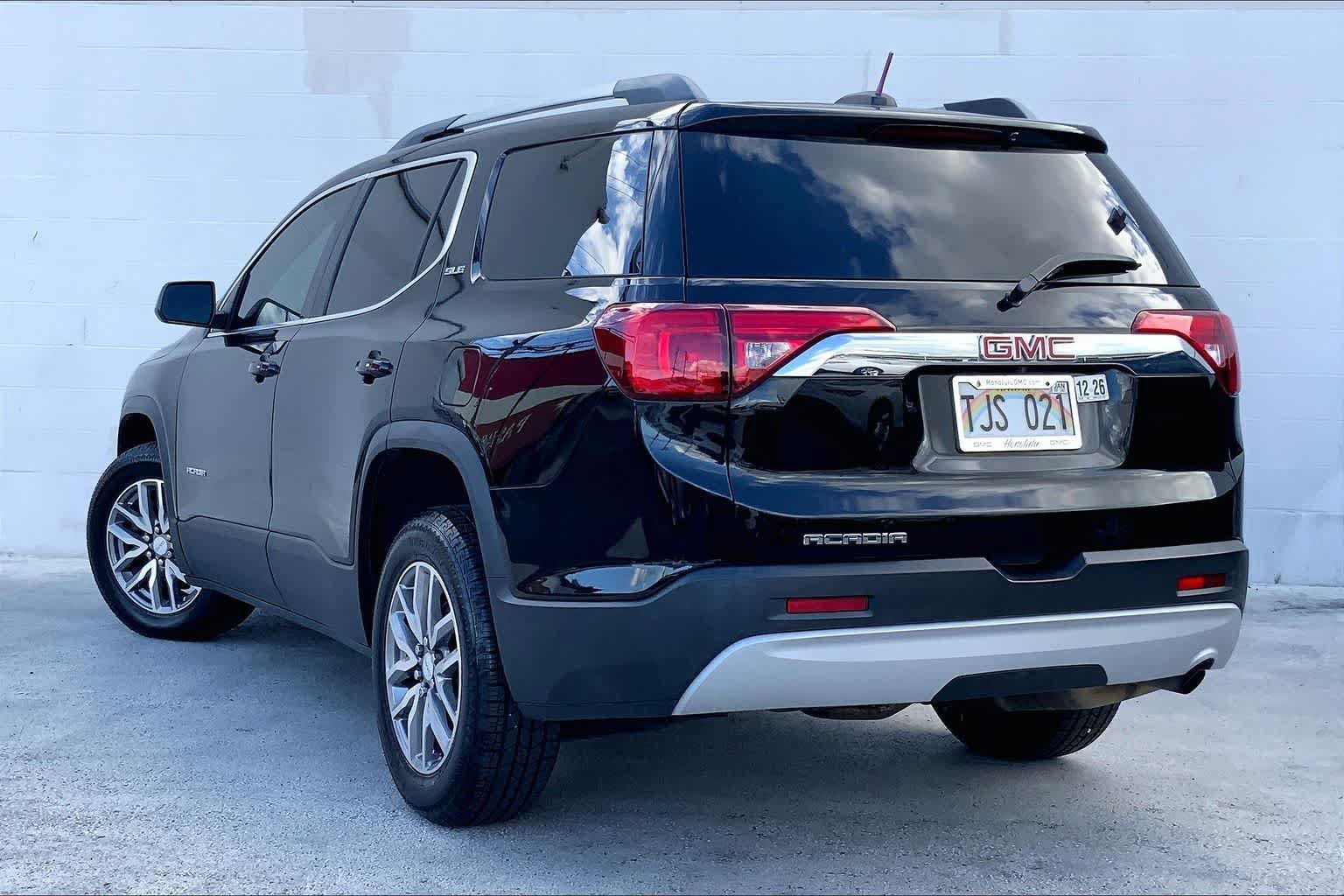 Used 2018 GMC Acadia SLE FWD image 4