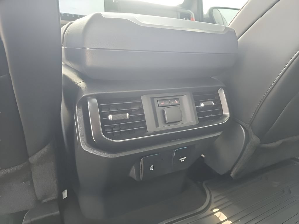 Used 2025 Ford F150 Raptor AWD/4WD image 16