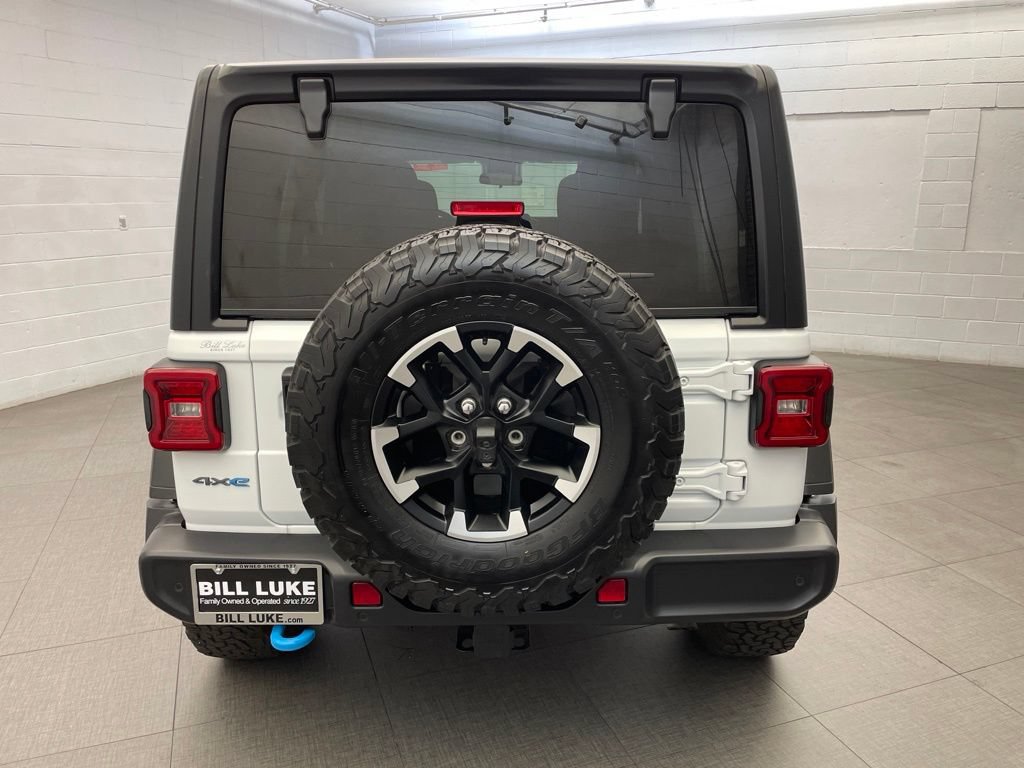 Certified 2025 Jeep Wrangler Unlimited Rubicon 4xe w/ Safety Group AWD/4WD image 7