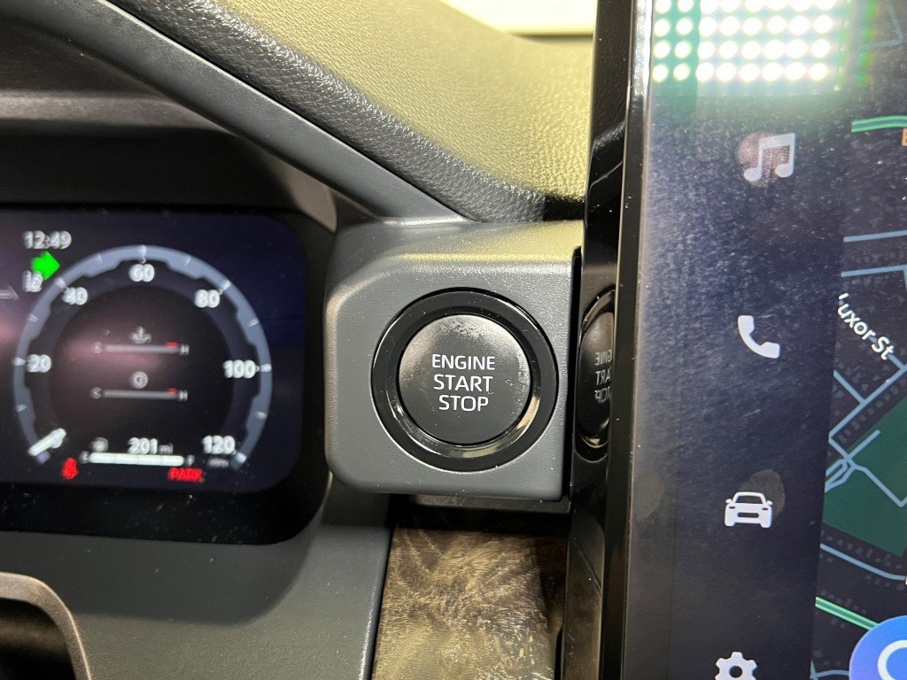 Used 2025 Toyota Tacoma Limited image 46