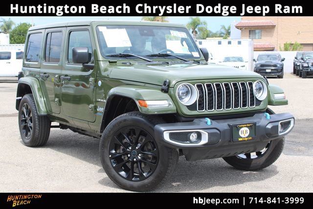 Used 2024 Jeep Wrangler Unlimited Sahara AWD/4WD image 1