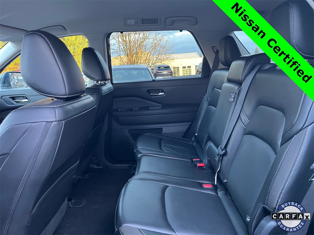 Certified 2023 Nissan Pathfinder SL image 17