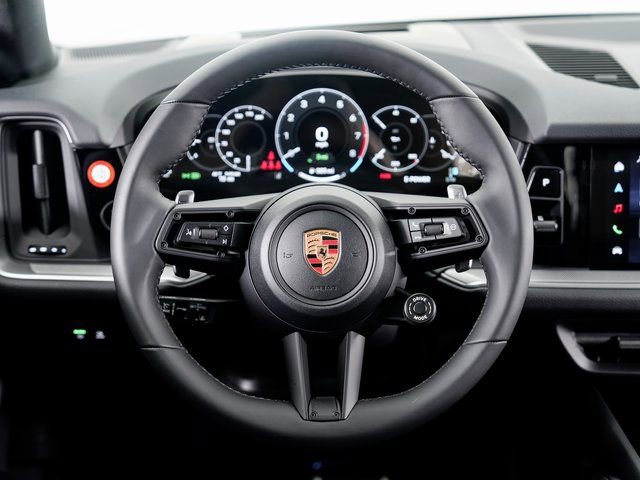 New 2026 Porsche Cayenne S image 13