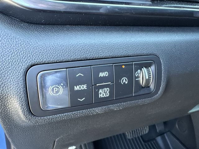 New 2026 GMC Terrain AT4 w/ LPO, Floor Liner Package image 18