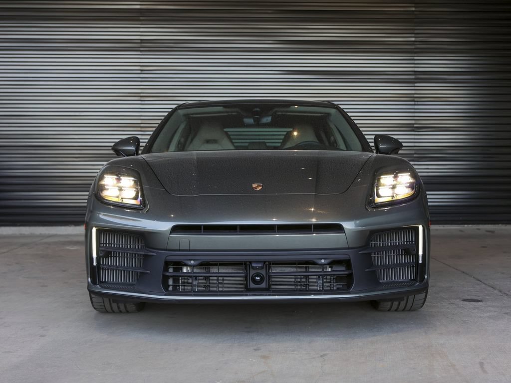 New 2026 Porsche Panamera 4 AWD/4WD image 10