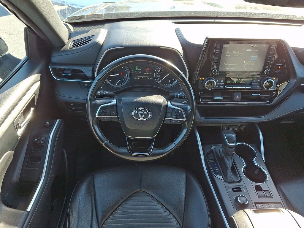 Used 2021 Toyota Highlander XSE image 15