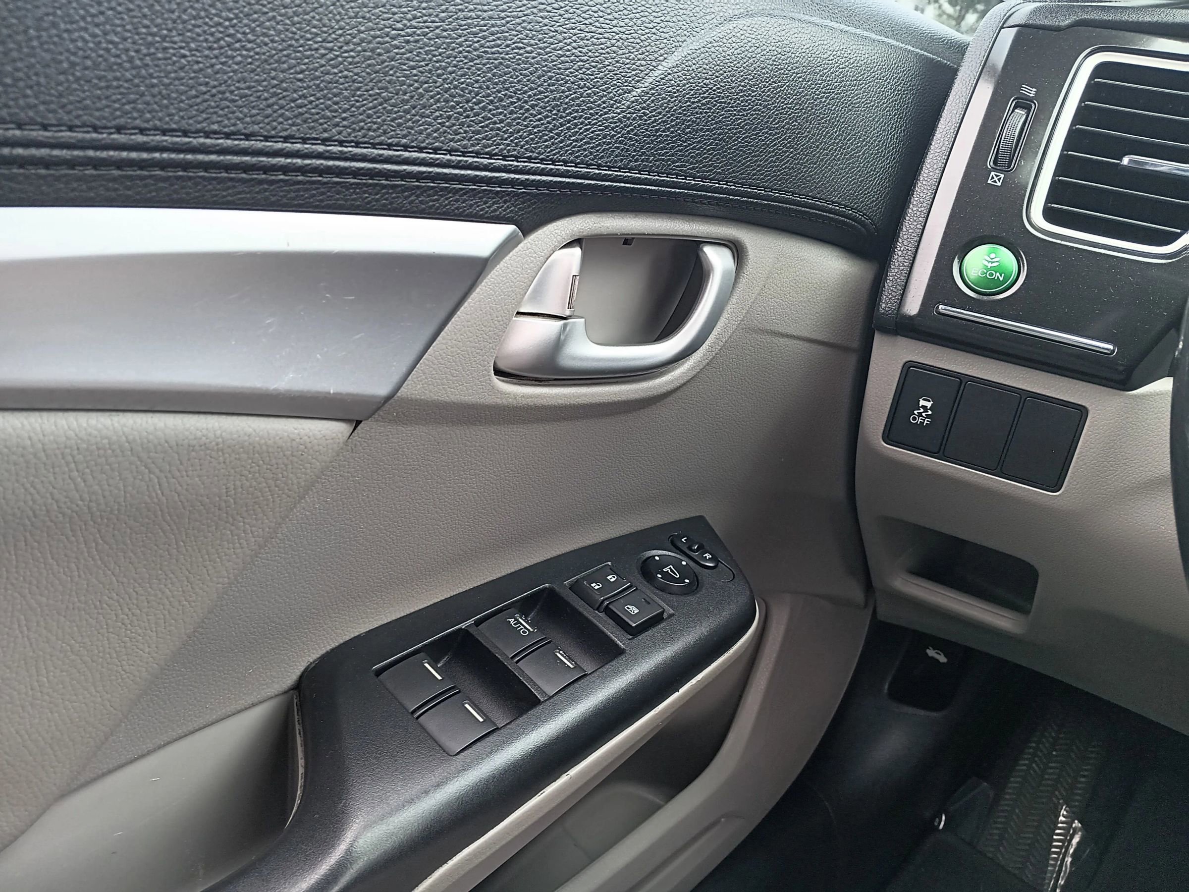 Used 2013 Honda Civic EX-L image 20