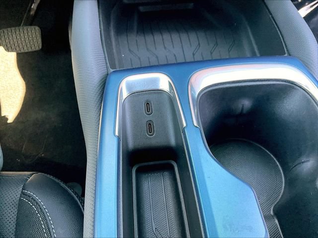 Certified 2024 Chevrolet Equinox EV LT FWD image 18