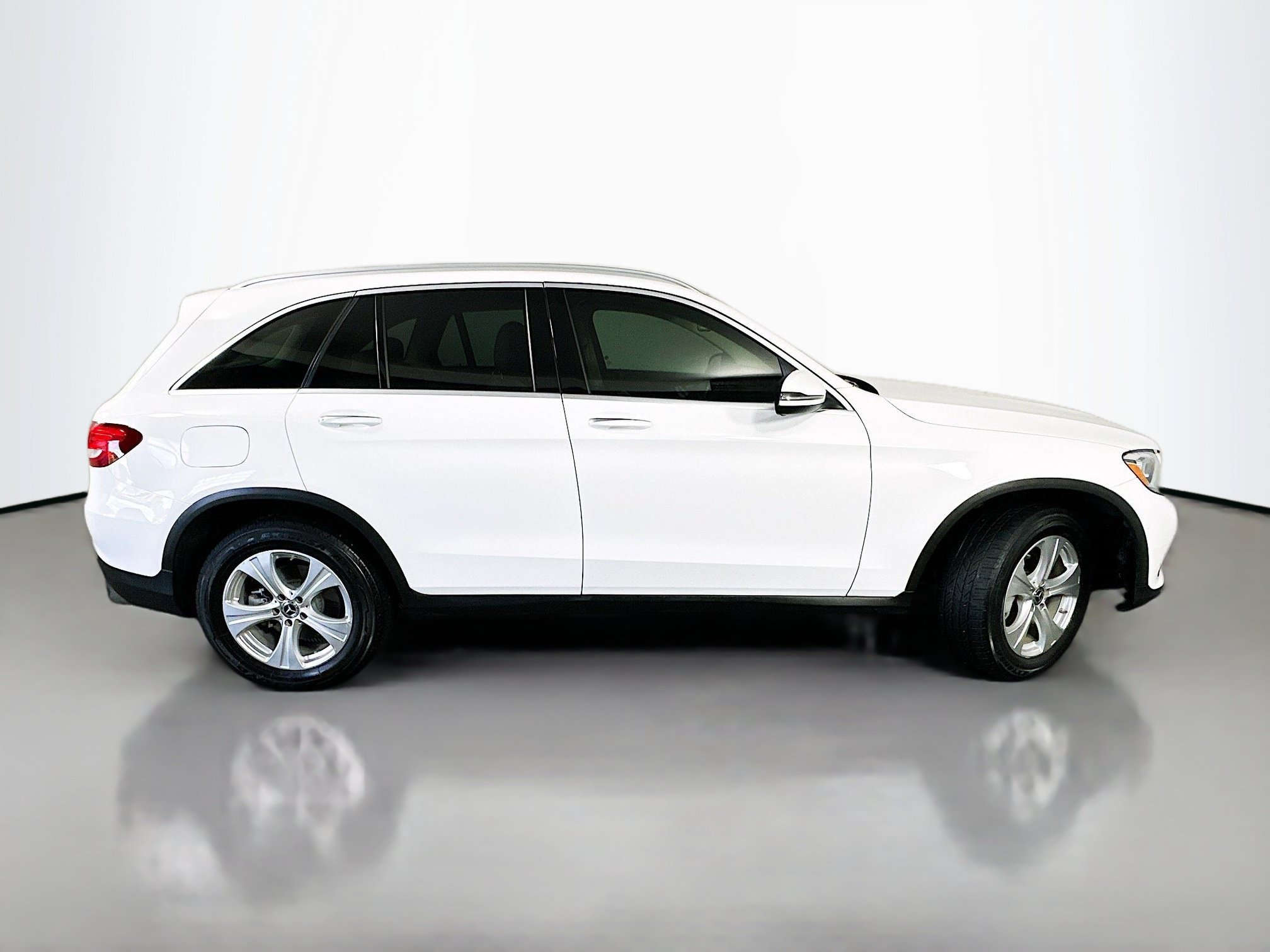 Certified 2018 Mercedes-Benz GLC 300 4MATIC image 8