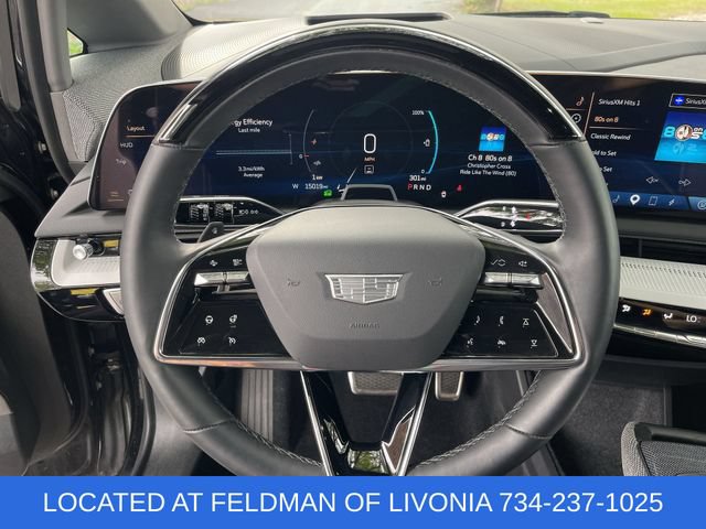 Used 2025 Cadillac Optiq Luxury 2 AWD/4WD image 11