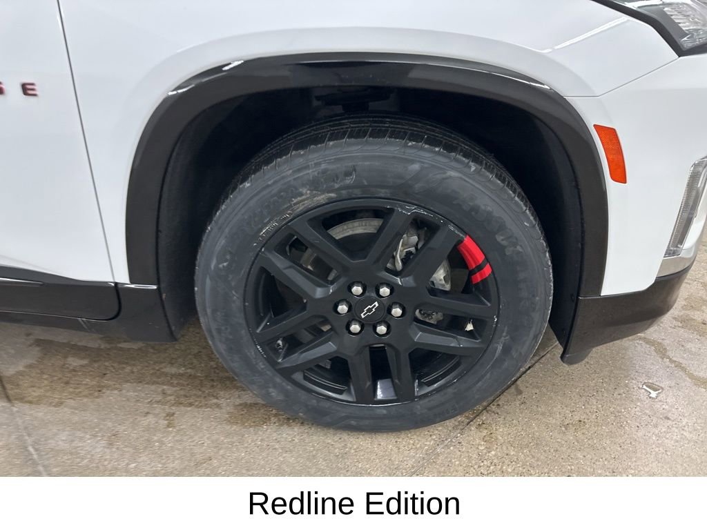 Certified 2023 Chevrolet Traverse Premier w/ Redline Edition image 15
