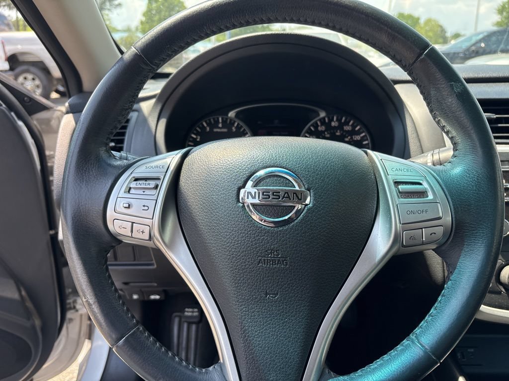Used 2017 Nissan Altima 2.5 SV FWD image 19