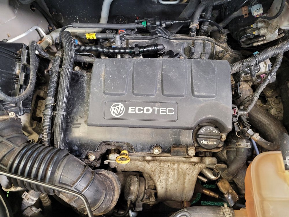 Used 2015 Buick Encore Convenience FWD image 30
