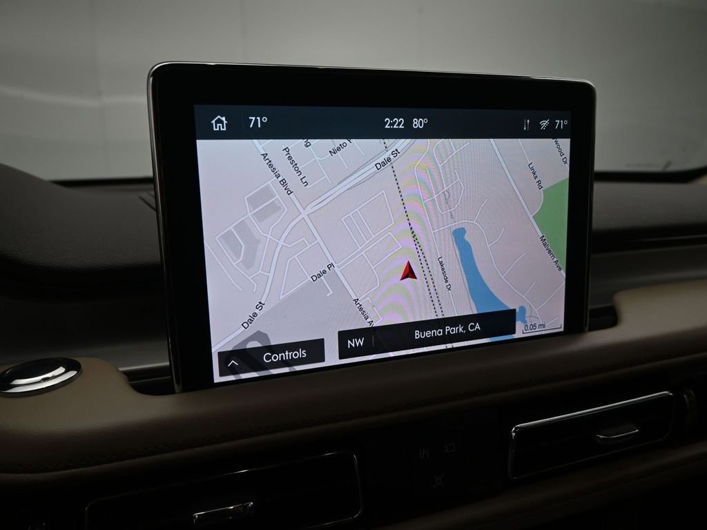 Used 2023 Lincoln Aviator Standard image 13