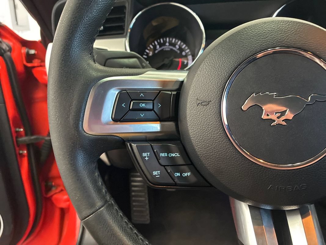 Used 2015 Ford Mustang GT RWD image 12
