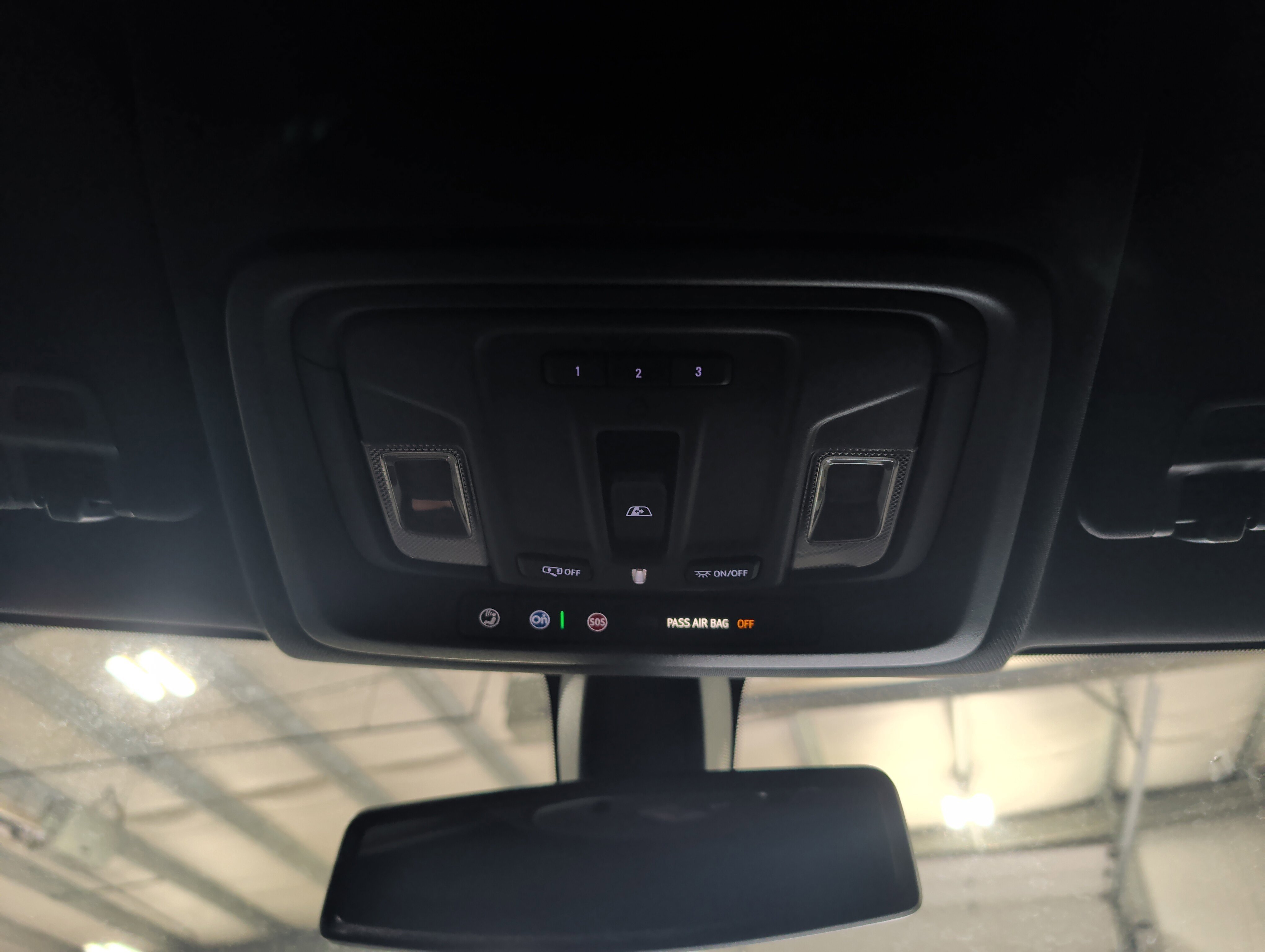 Used 2020 GMC Sierra 1500 AT4 w/ AT4 Premium Package AWD/4WD image 12