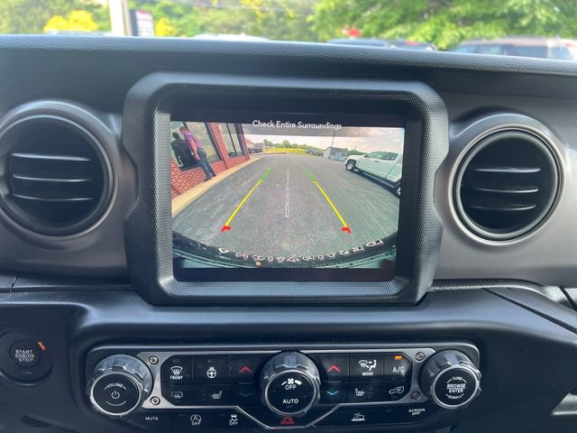 Used 2021 Jeep Wrangler Unlimited Sport AWD/4WD image 17