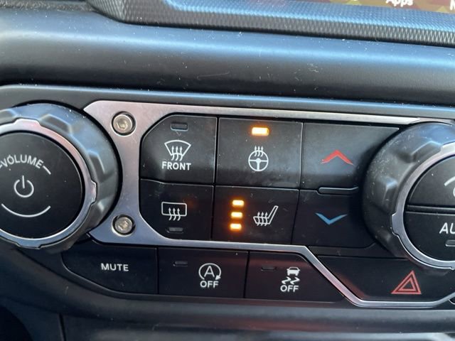 Used 2021 Jeep Gladiator Willys image 24