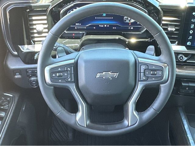 Used 2024 Chevrolet Silverado 1500 LT Trail Boss w/ LT Trail Boss Premium Package AWD/4WD image 12
